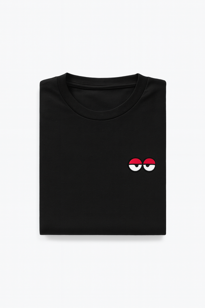 Sneaky Eyes True Fit T-Shirt